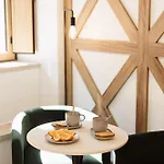 Graca Gate - Mouraria Compact Studio Apartman *
